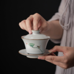 Vintage Lotus Gaiwan 160ml