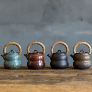 Chinese Ceramic Gourd Tea Pot 270ml