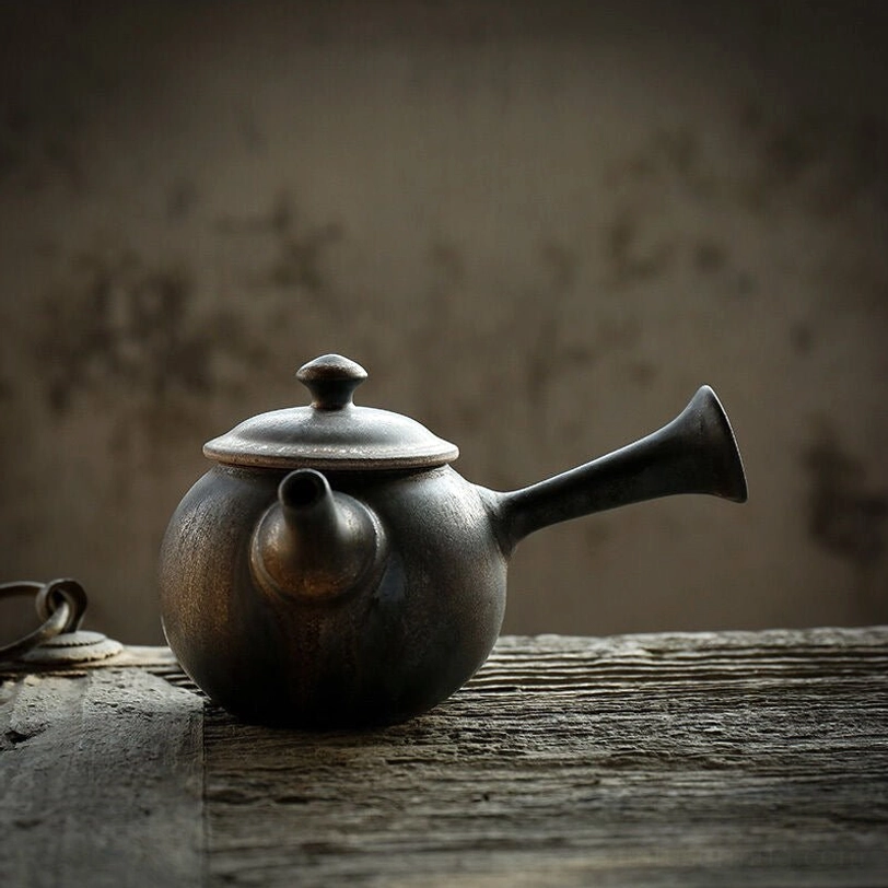 full side view of 200ml dark ceramic kyusu teapot with infuser