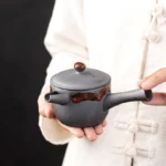 full side view of 220ml side handle Japanese kyusu teapot with infuser