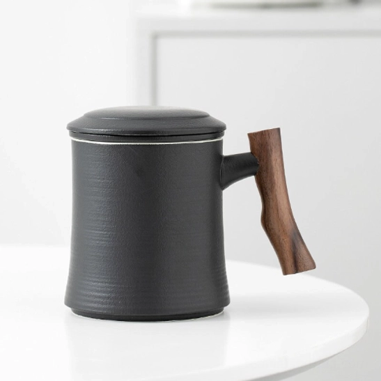 13oz black ceramic tea mug with wooden handle and infuser