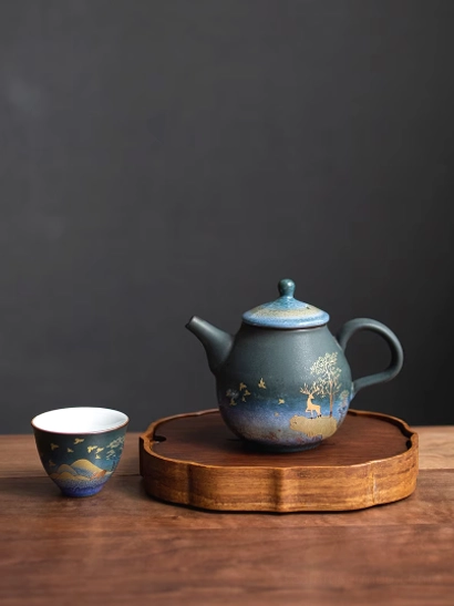 bottom view of 240ml starry sky ceramic teapot