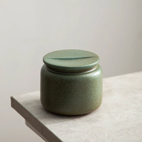 dimensions measurement for the ceramic tea storage canister