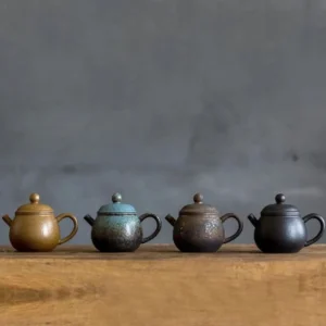 250ml ceramic teapot with built-in infuser side view
