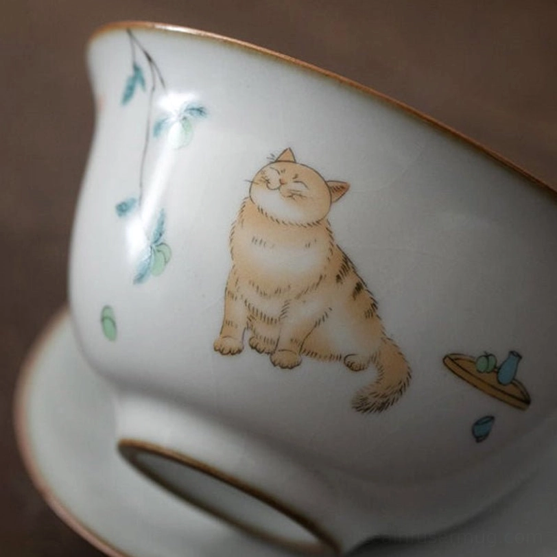 close up of cat pattern on 160ml ceramic gaiwan tea cup