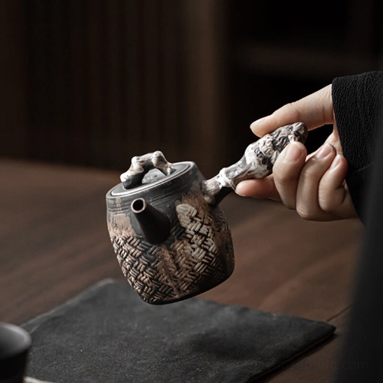 compact 160ml ceramic teapot for 1-2 person tea brewing