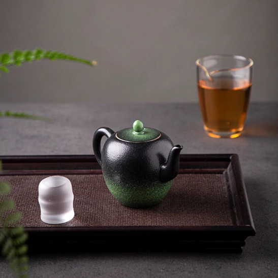 dripless spout of artistic deer design ceramic teapot with infuser