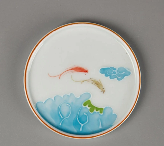 Fish design ceramic tea cup saucer with lotus pattern