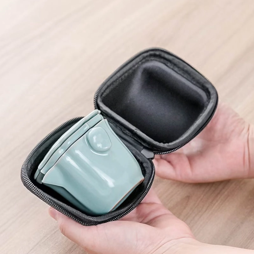 gaiwan with built-in strainer of 120ml ceramic travel tea set