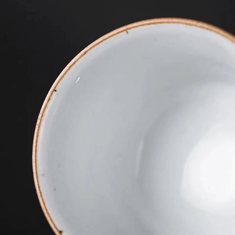 90ml gold crane chinese ceramic tea cup with gradient glaze close up