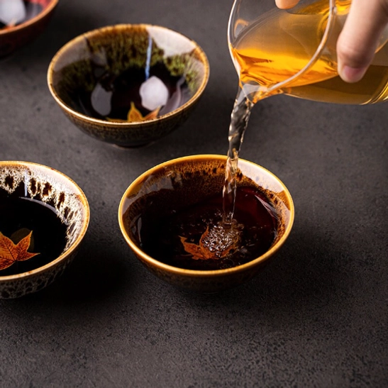 bottom hidden maple pattern inside jian zhan chinese tea cup