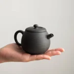 Jingdezhen volcanic rock clay teapot with built-in infuser 120ml