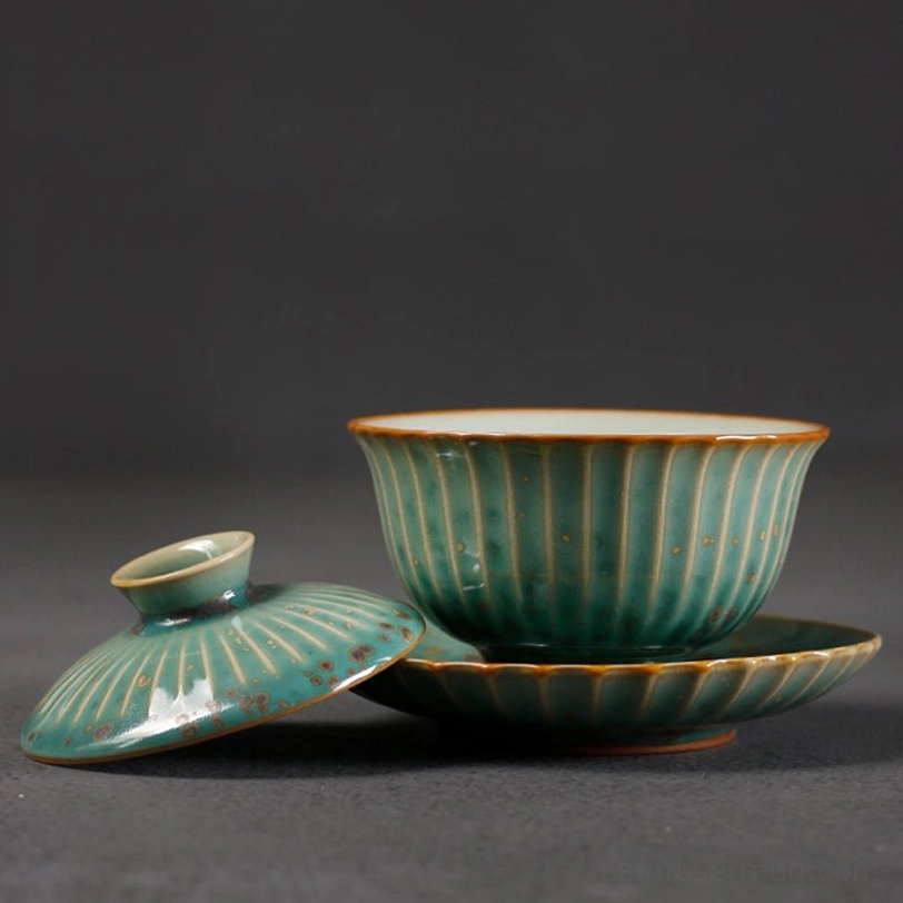 side view of jun kiln green ceramic gaiwan three piece set