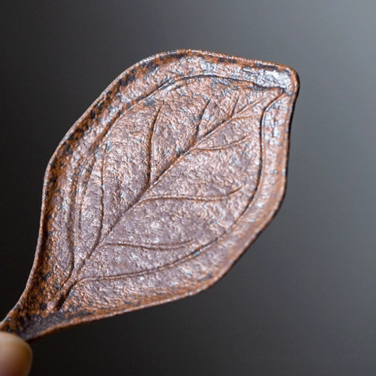 leaf shaped candle holder for kyusu teapot warmer
