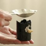 leaf shape tin tea strainer with tree stump holder full set