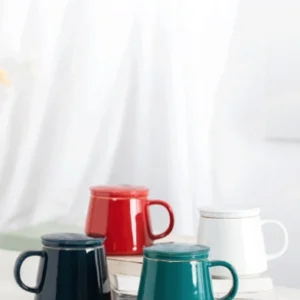 Side view of minimalist 10oz ceramic tea infuser mug with lid