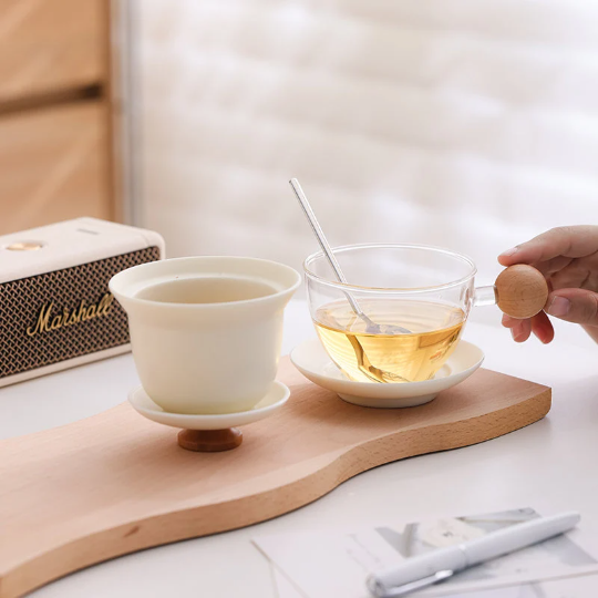 natural wood handle of glass tea infuser mug heat-proof design