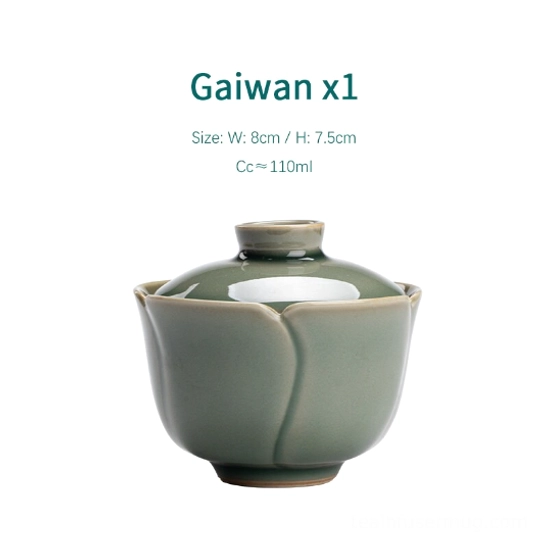 Profile view of petal shaped Longquan Celadon gaiwan tea cup