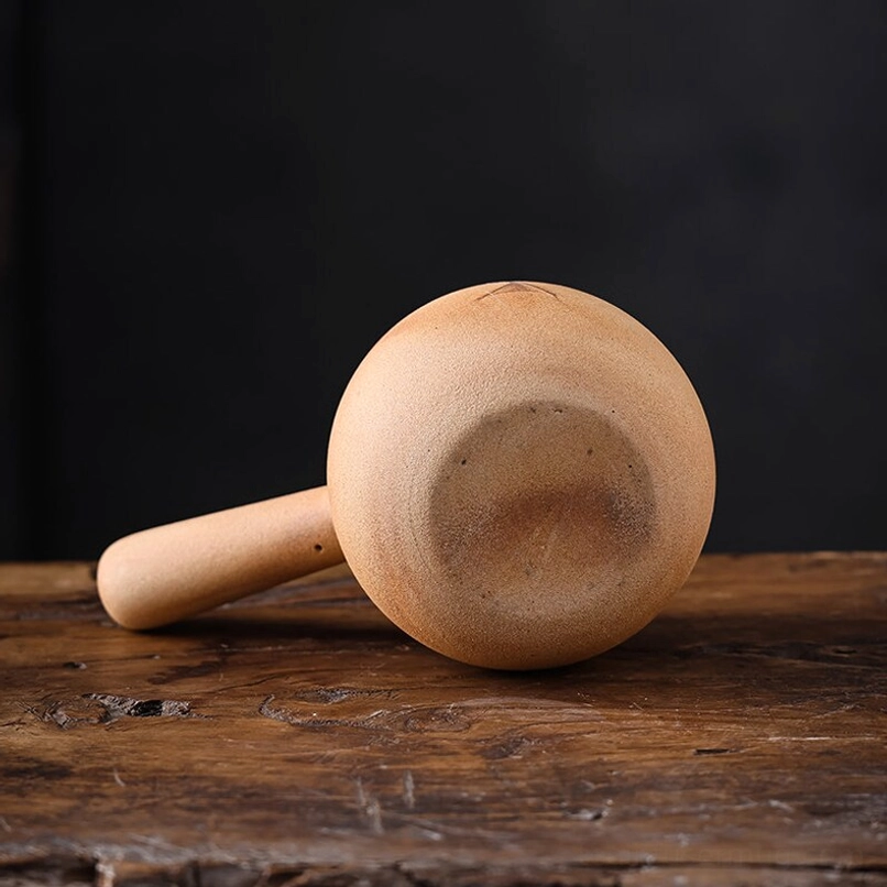 side handle ergonomic design of 700ml ceramic kyusu teapot