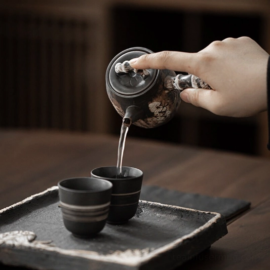 small ceramic teapot for gongfu cha tea preparation