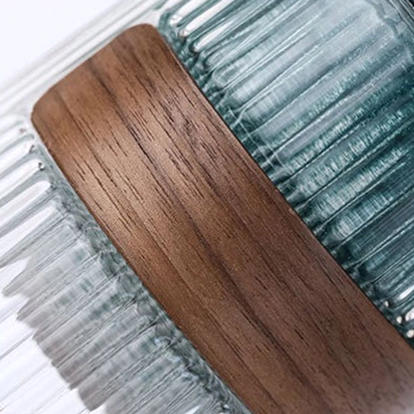 glass teapot of travel tea set showing the built in ceramic filter