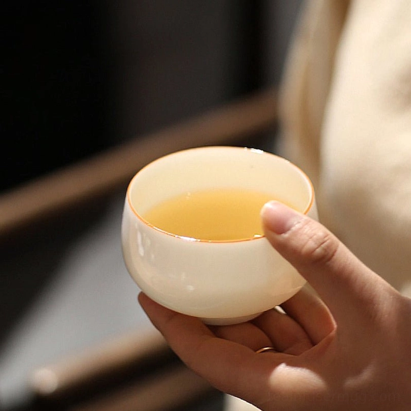 white porcelain gongfu chinese tea cup 4oz front view